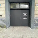 Lounge Capsule