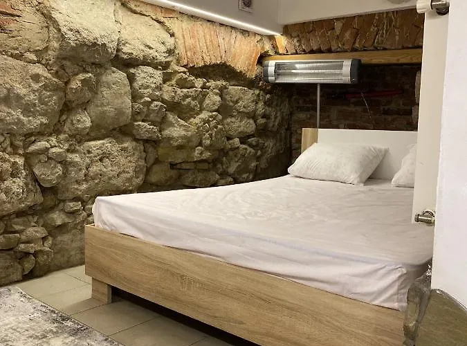 بيت شباب Lounge Capsule